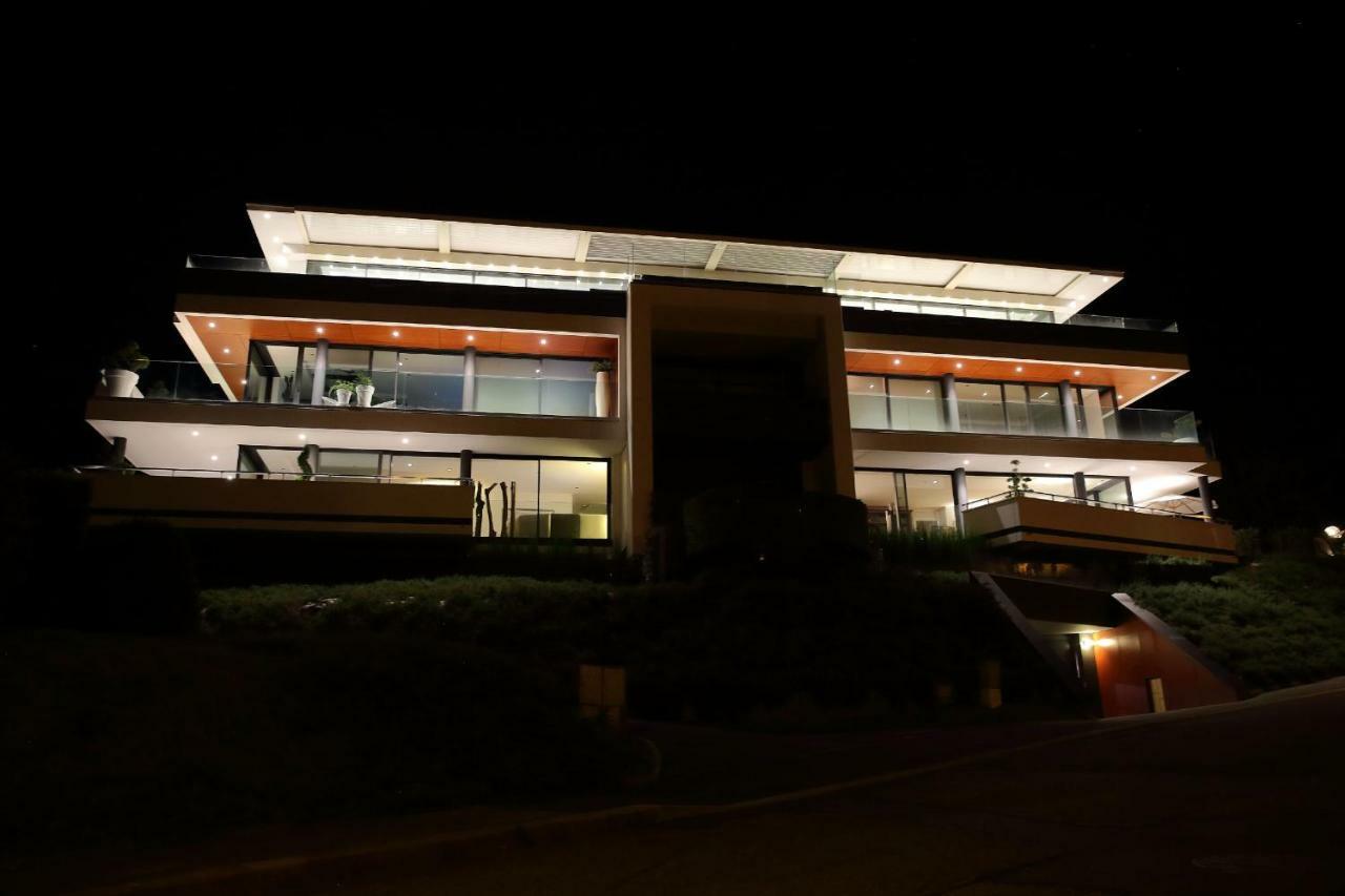 Panoramique 180 Lac Et Montagne Et Nid Secret Spa Romantique Annecy Exterior foto